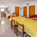 Glory Apartment Zdrelac